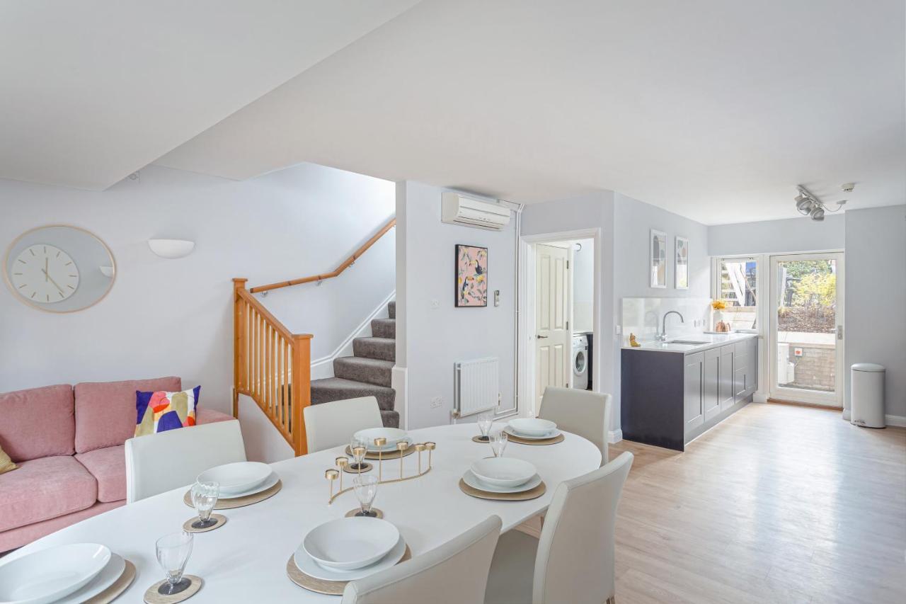 3 Bedroom Jesus Townhouse With Parking Cambridge (Cambridgeshire)