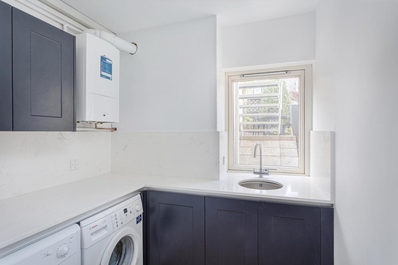 3 Bedroom Jesus Townhouse With Parking Holiday home Cambridge (Cambridgeshire)