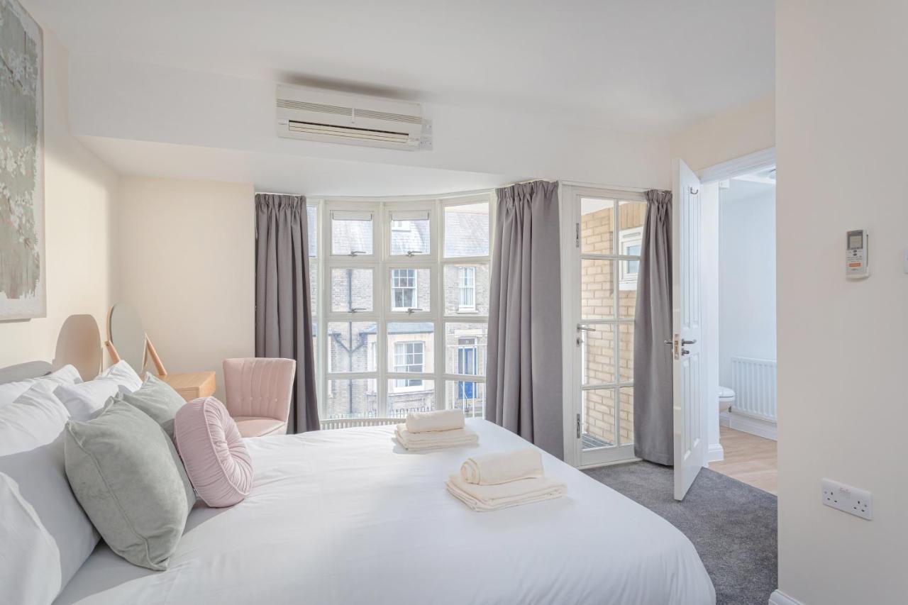 Holiday home 3 Bedroom Jesus Townhouse With Parking